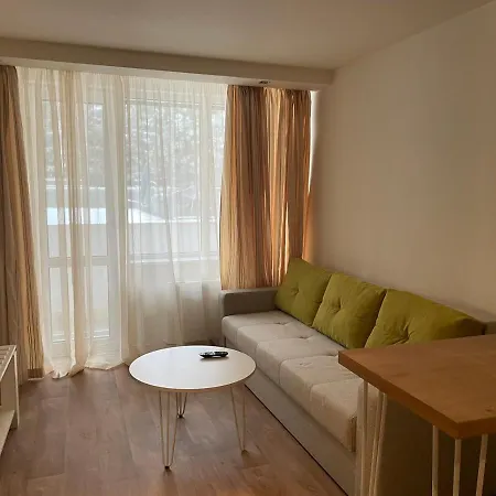 Festa Chamkoria Appartement *