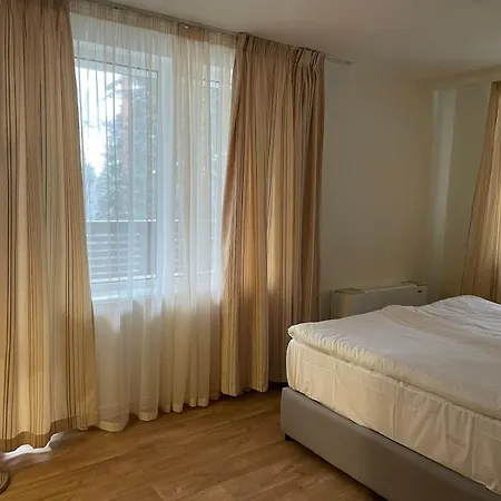 Festa Chamkoria Lejlighed *