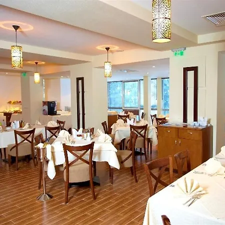 Lejlighed Festa Chamkoria